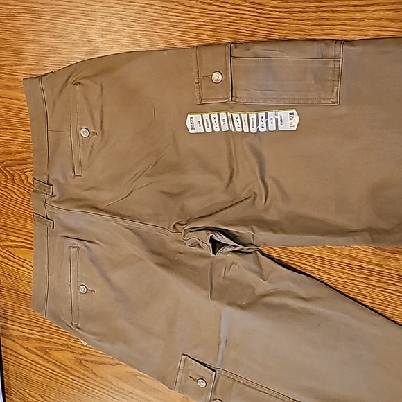 Duluth Flex Ballroom Khakis - Picture 4 of 8